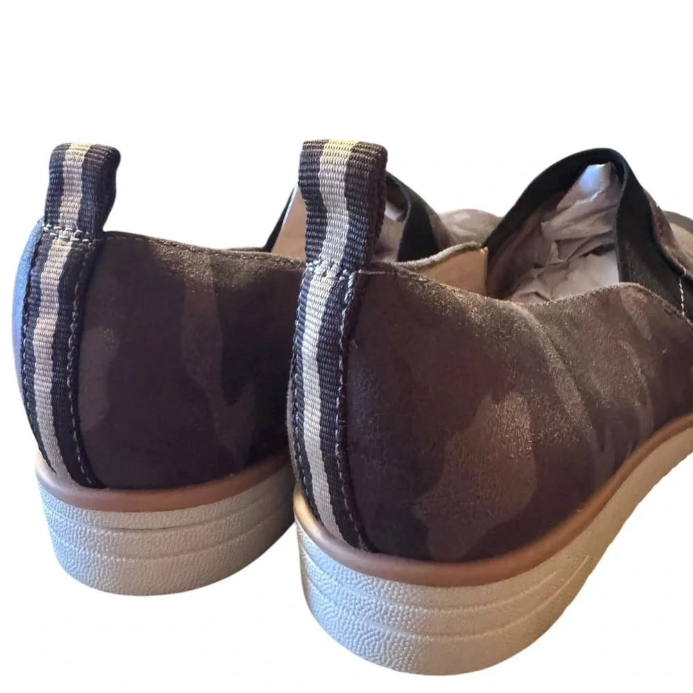 Naturalizer Soul Idea Camo Slip On Sneaker SZ 8.5